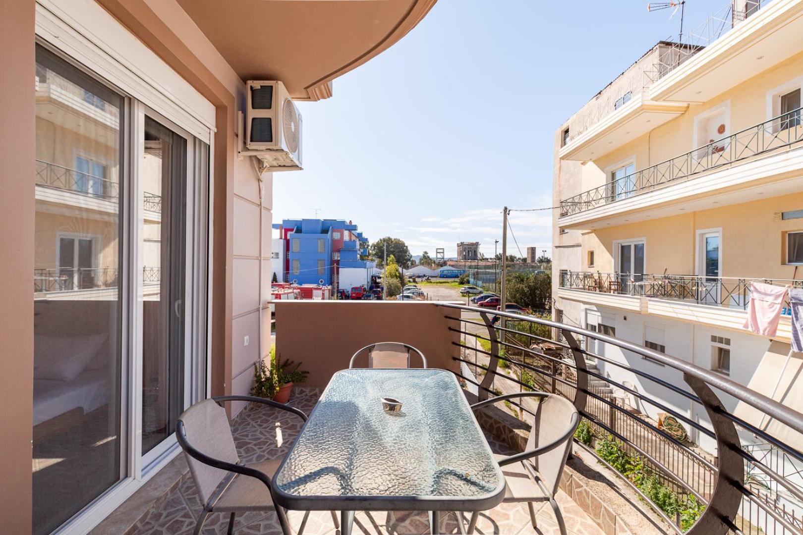 Appartement House In Eleusis Extérieur photo